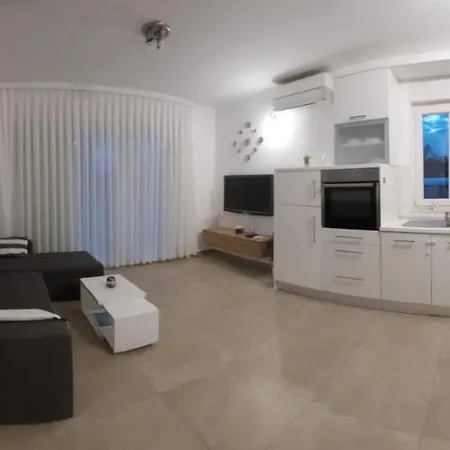 Puntamika Apartment
